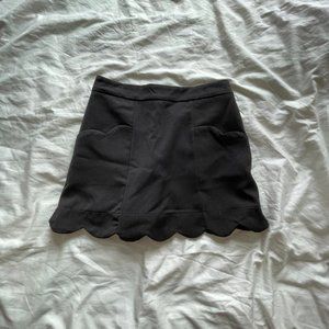 Brand new black scallop trim skort with front pocket detail
